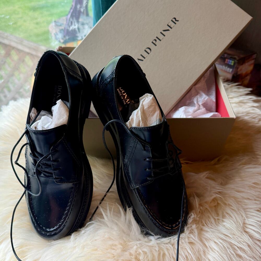 Donald Pliner Chera Box Calf Oxford size 7